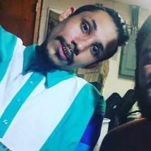 Meet your Posher, Troy